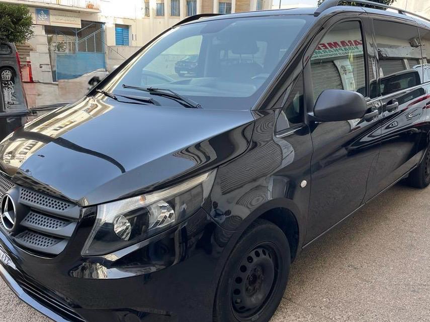 SolaidyTour vehicle ready for 24/7 airport pickup